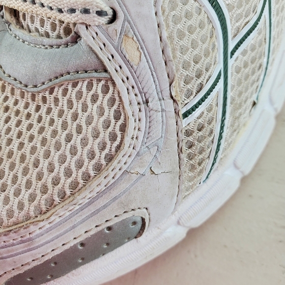 G Defy Shoes Women sz 8 White Pink Athletic Casual Lace Up Gravity Defyer Shoes - Picture 15 of 16